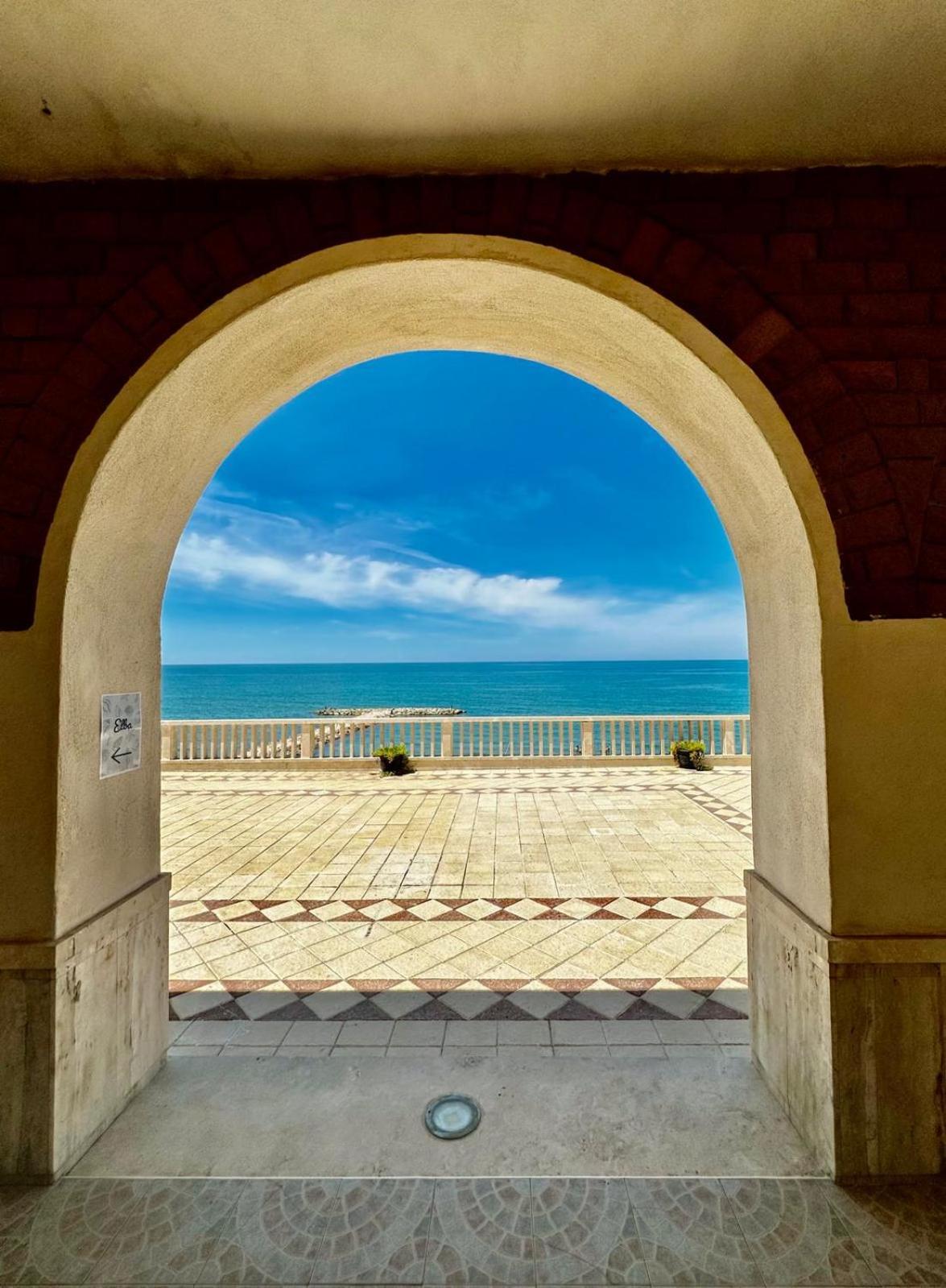 Il Paradiso Sul Mare Hotel Anzio Exterior foto