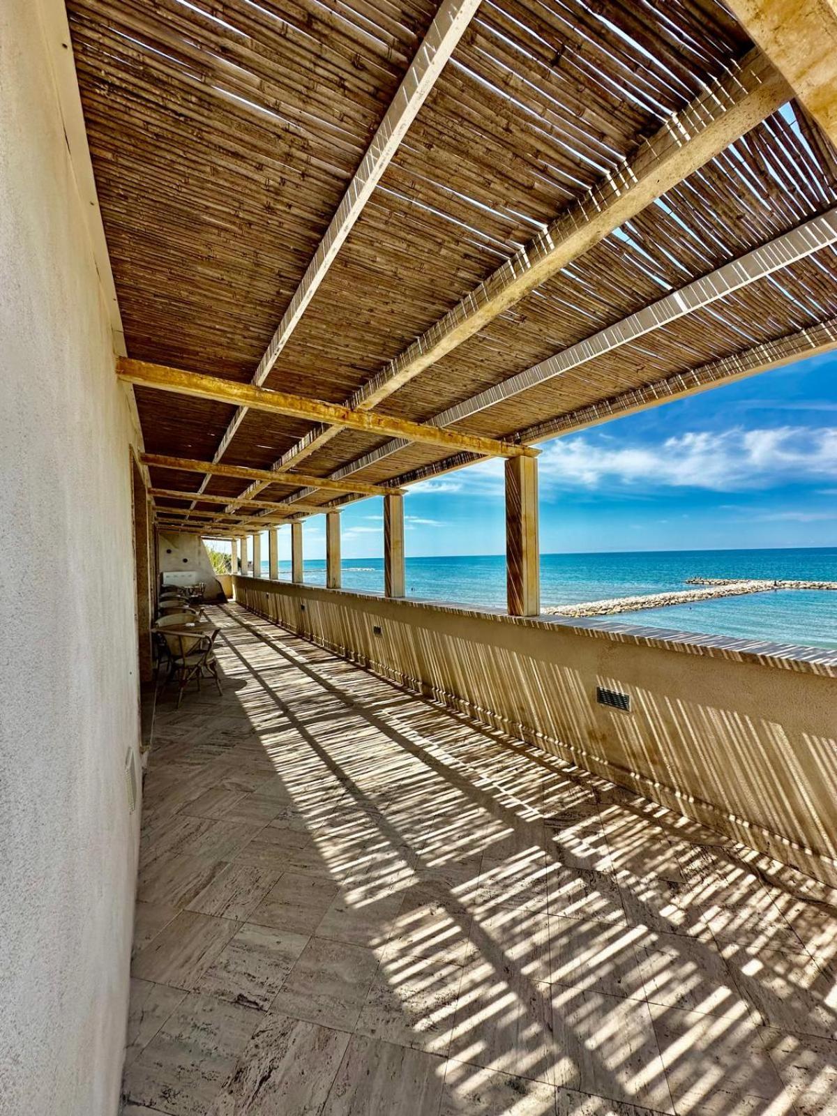 Il Paradiso Sul Mare Hotel Anzio Exterior foto